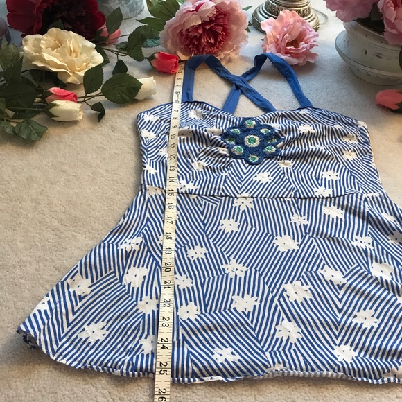 Anthropologie Top - Picture 7 of 7